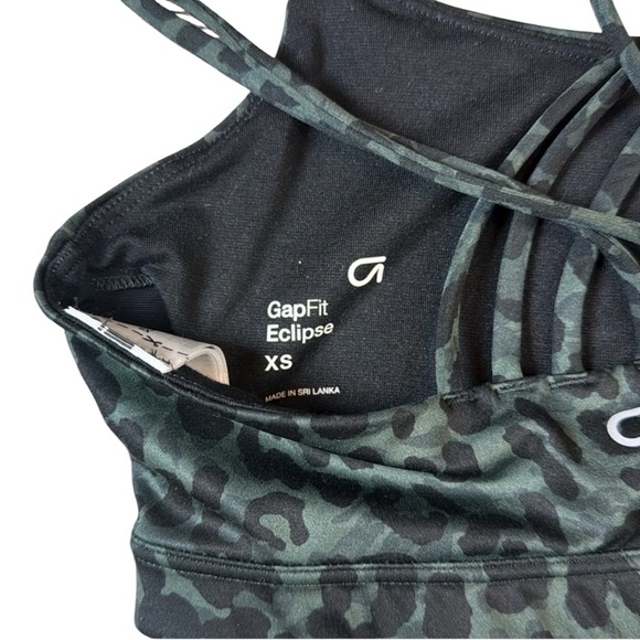 GAP Fit Eclipse Black and Green Leopard, Strappy Back Sports Bra XS - Picture 5 of 8